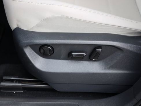 Used 2021 Volkswagen Tiguan SEL image 21