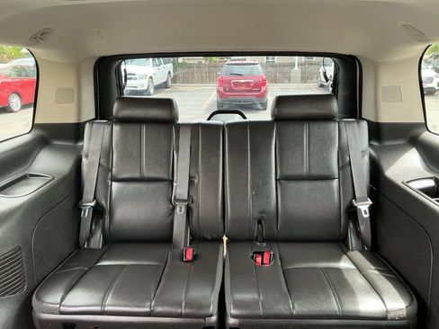 Used 2014 GMC Yukon SLT AWD/4WD image 12