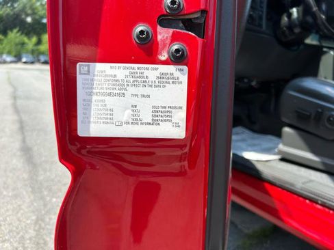 Used 2004 Chevrolet Silverado 3500 4x4 Extended Cab image 12