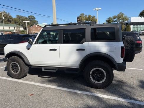 Used 2023 Ford Bronco Badlands w/ Sasquatch Package image 4