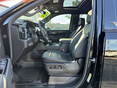 Used 2026 GMC Sierra 1500 AT4 w/ AT4 Premium Package image 16