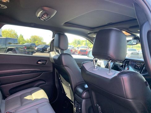 Used 2024 Dodge Durango GT image 13