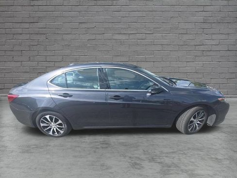 Used 2015 Acura TLX w/ Technology Package FWD image 2