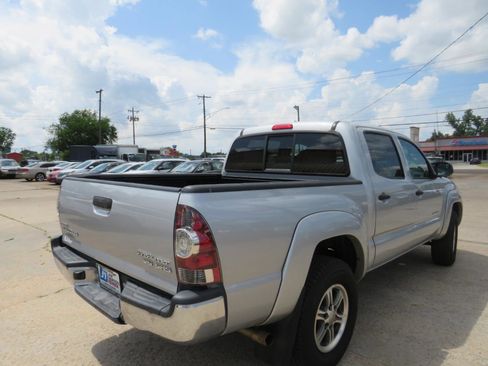 Used 2010 Toyota Tacoma PreRunner RWD image 5