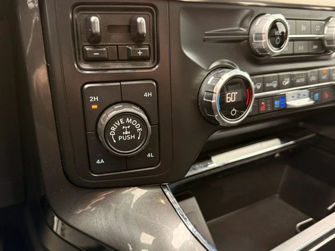 Used 2021 Ford F150 Lariat w/ Equipment Group 502A High AWD/4WD image 25