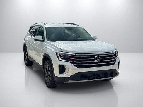 Used 2026 Volkswagen Atlas SE AWD/4WD image 3