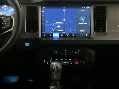 New 2025 Ford Bronco Outer Banks image 13