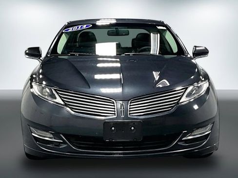 Used 2014 Lincoln MKZ w/ Equipment Group 101A Select FWD image 2