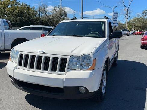 Used 2008 Jeep Grand Cherokee Laredo w/ Driver Convenience Group image 17