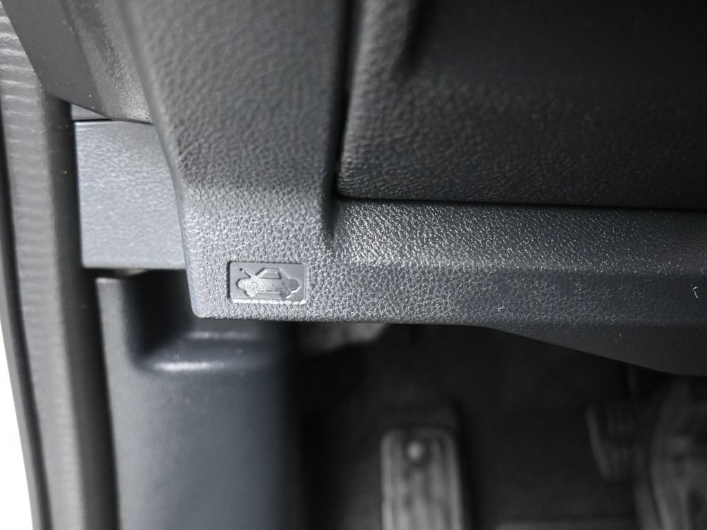 Used 2022 Subaru Forester Limited AWD/4WD image 28