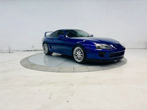 Used 1997 Toyota Supra Turbo RWD image 11