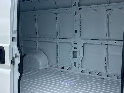 New 2025 RAM ProMaster 2500 image 11
