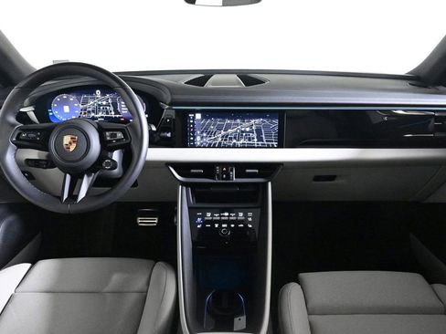 Certified 2025 Porsche Macan 4S Electric image 11