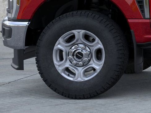 New 2026 Ford F250 4x4 Crew Cab Super Duty image 18