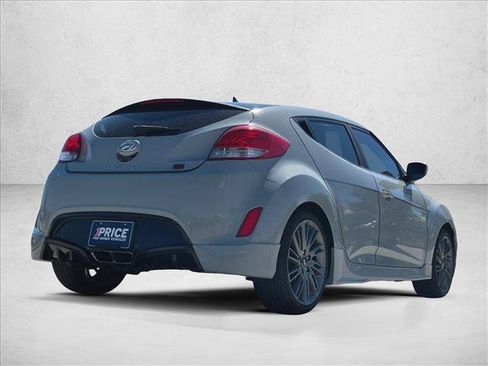 Used 2013 Hyundai Veloster RE:MIX Edition FWD image 8