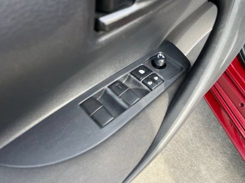Used 2023 Toyota Corolla LE FWD image 12