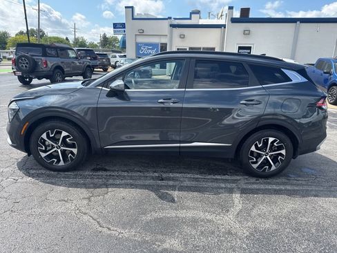 Used 2025 Kia Sportage EX w/ Premium Package FWD image 6