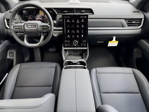 New 2027 GMC Terrain Elevation w/ Elevation Premium Package FWD image 16