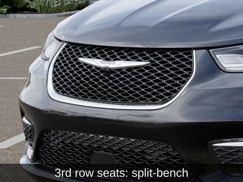 New 2026 Chrysler Pacifica Select FWD image 13
