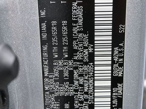 Used 2022 Toyota Highlander L image 25