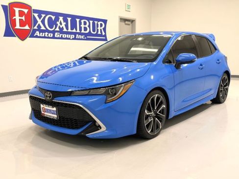 Used 2019 Toyota Corolla XSE image 10