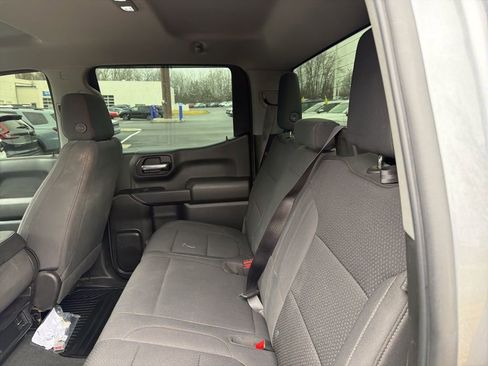 Used 2022 Chevrolet Silverado 1500 Custom Trail Boss w/ LPO, Dark Essentials Package image 16