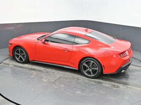 Used 2024 Ford Mustang Coupe image 30