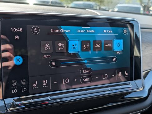 Certified 2024 Volkswagen Atlas SE AWD/4WD image 24