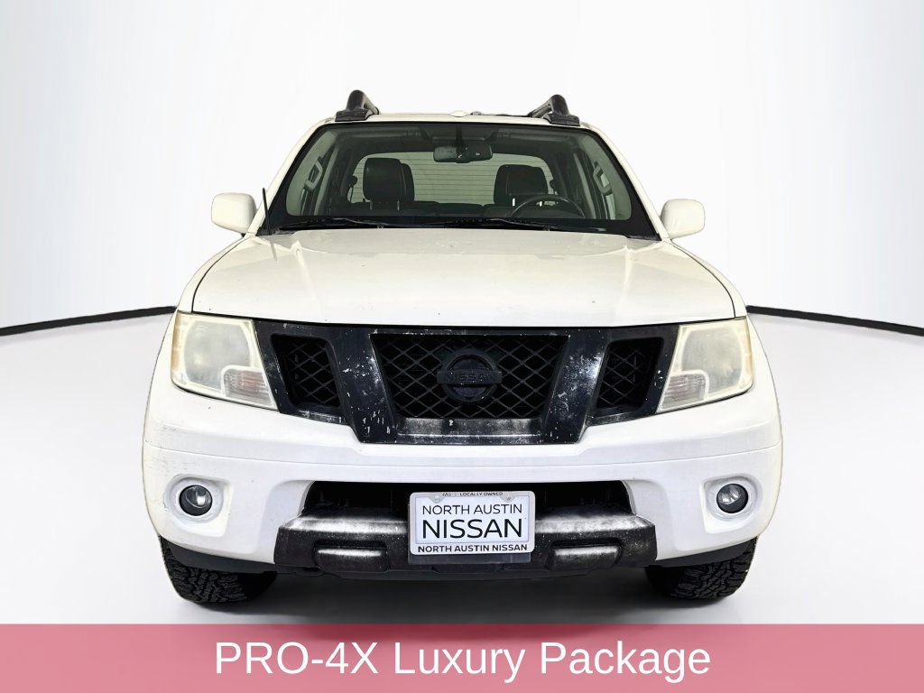 Used 2013 Nissan Frontier PRO-4X w/ Pro-4x Luxury Pkg AWD/4WD image 2