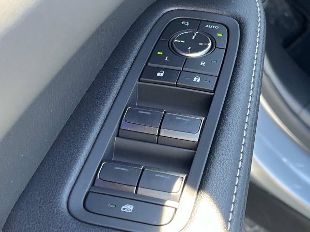 Used 2025 Lexus RX 350 Premium Plus w/ Accessory Package (Z1) FWD image 31