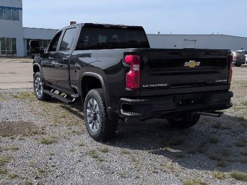 New 2026 Chevrolet Silverado 2500 Custom w/ Custom Value Package AWD/4WD image 7