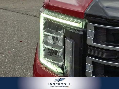 Used 2022 GMC Sierra 2500 AT4 w/ AT4 Preferred Package image 12