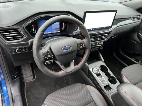 Certified 2023 Ford Escape ST-Line w/ Tech Pack #1 image 15