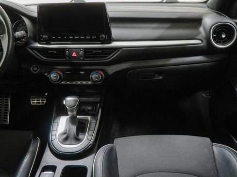 Used 2022 Kia Forte GT-Line w/ GT-Line Technology Package FWD image 35
