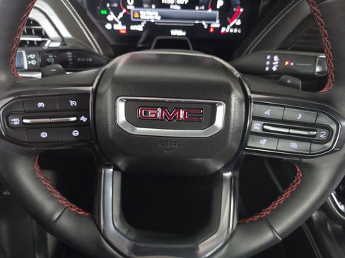 Used 2025 GMC Yukon AT4 Ultimate image 33