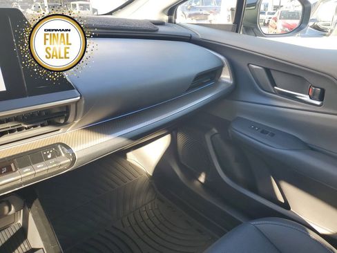 Certified 2024 Toyota Prius XLE image 32