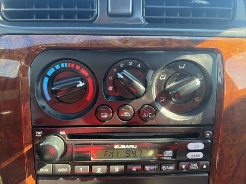 Used 2003 Subaru Legacy L image 35