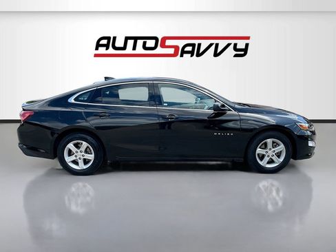 Used 2022 Chevrolet Malibu LT FWD image 8