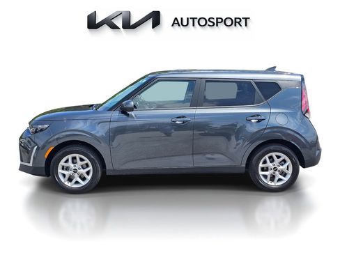 Certified 2025 Kia Soul LX w/ LX Technology Package FWD image 14
