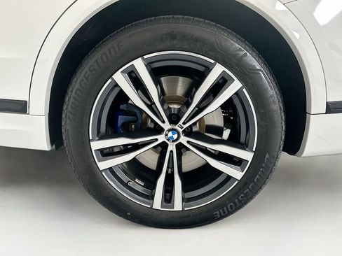 Certified 2024 BMW X7 M60i w/ Executive Package AWD/4WD image 30