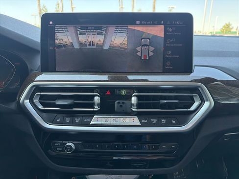 Used 2023 BMW X3 sDrive30i w/ Premium Package w/ZPA image 17