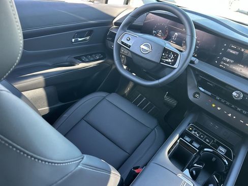 New 2025 Nissan Murano SV image 15