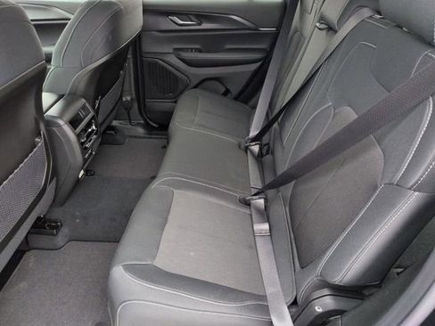 New 2026 Jeep Grand Cherokee Laredo X AWD/4WD image 26