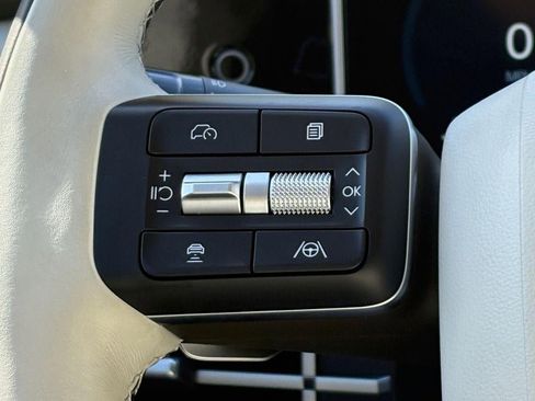 New 2025 Hyundai Santa Fe Calligraphy FWD image 38