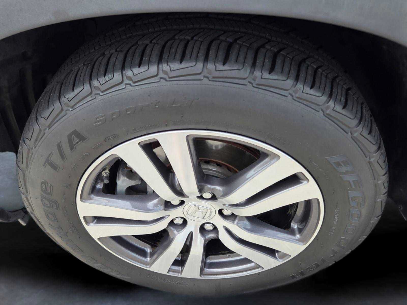 Used 2017 Honda Pilot EX-L image 9