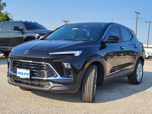 New 2026 Buick Encore GX Preferred image 2
