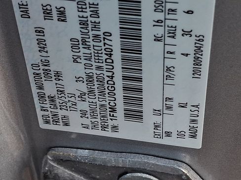 Used 2018 Ford Escape SE FWD image 28
