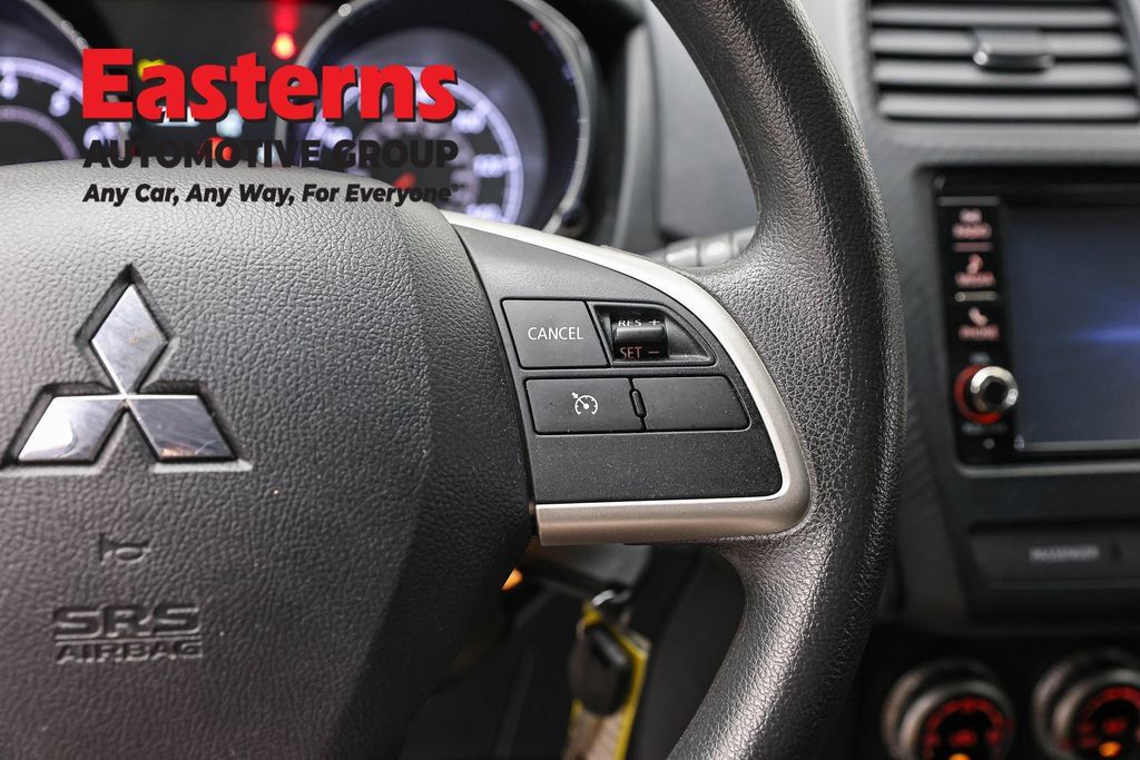 Used 2023 Mitsubishi Outlander Sport ES AWD/4WD image 18