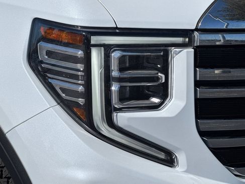 Used 2026 GMC Sierra 1500 SLT w/ SLT Premium Plus Package AWD/4WD image 46