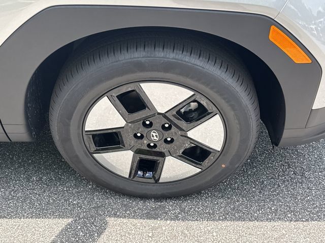 New 2026 Hyundai Santa Fe SE FWD image 14